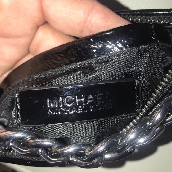 Michael Michael Kors Black clutch with handle - Picture 3 of 8